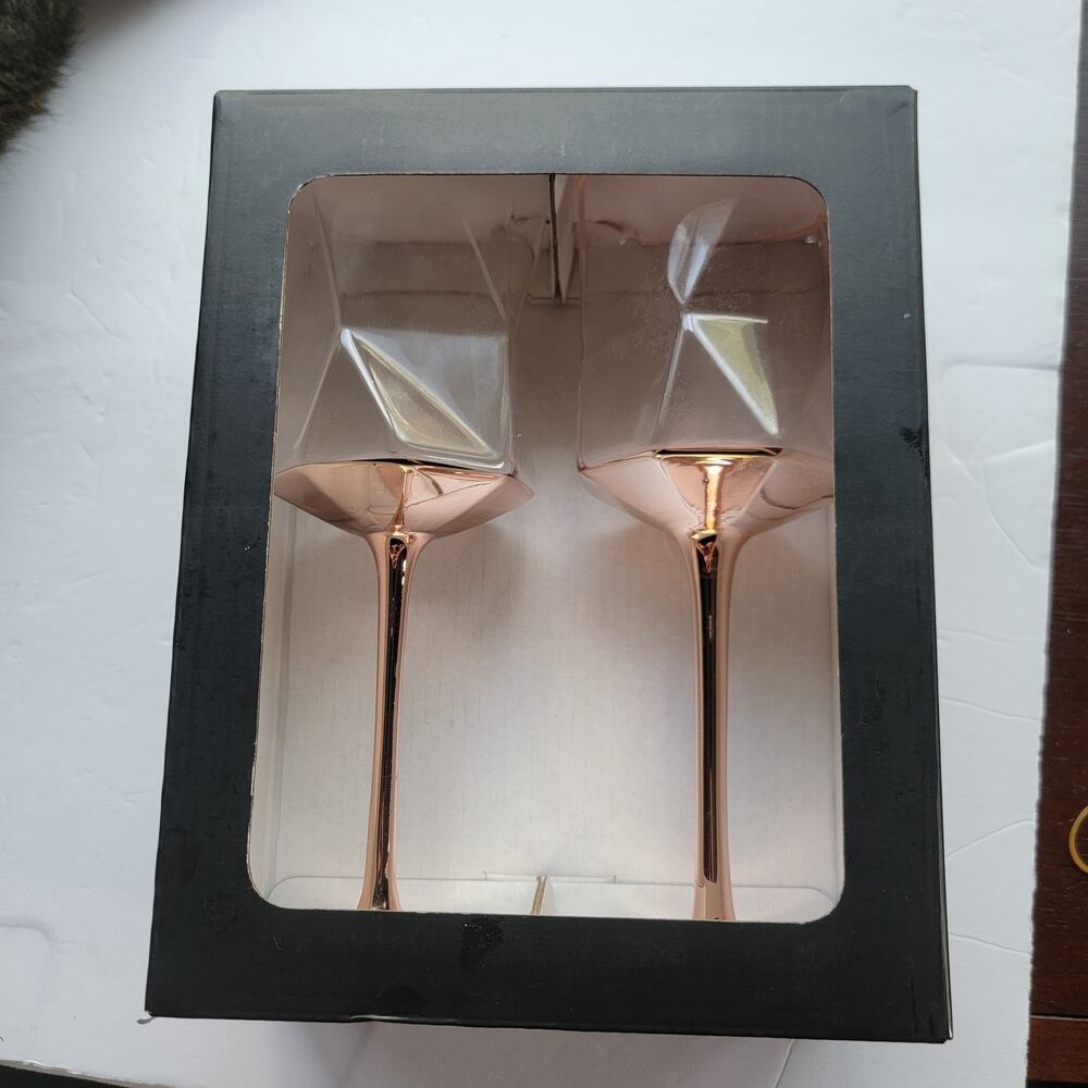 Luxe Habitat Gold Wine Glasses Set Of 2 13.25oz Modern Geometric Stemware